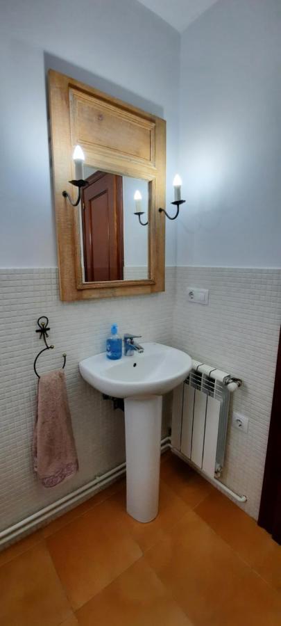Casa En Sobarzo, Junto Al Parque De Cabarceno Villa Exteriör bild