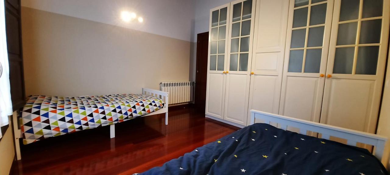 Casa En Sobarzo, Junto Al Parque De Cabarceno Villa Exteriör bild